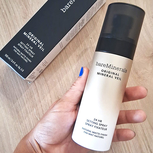 Vollständige Rezension des ORIGINAL MINERAL 24-Hour Natural Matte Setting Spray mit bareMinerals