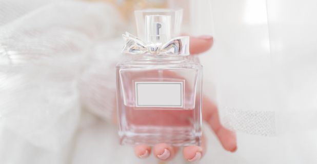 Conseils pour faire tenir votre parfum plus longtemps sur votre peau