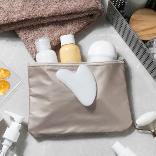 Prepara tu neceser de viaje para estas fiestas