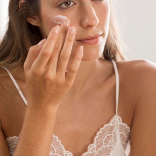 Creme curative da utilizzare dopo un trattamento estetico del viso