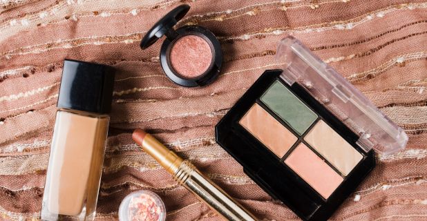 bruine oogmake-up