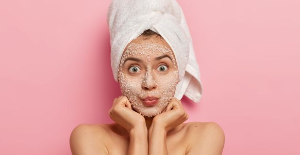 Comment éliminer les points noirs selon votre type de peau