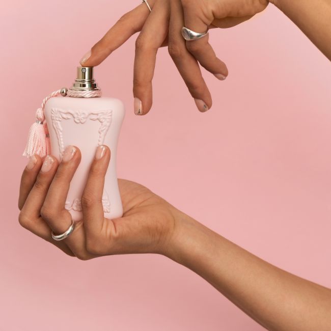 Stratificazione e combinazione di profumi di successo