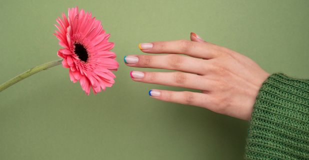 Nageldesign-Textfoto Frühjahr 2026