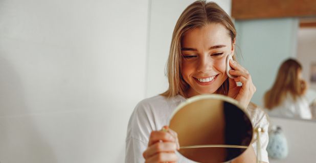 Foto eines Textes über Kosmetikartikel für den Frühling