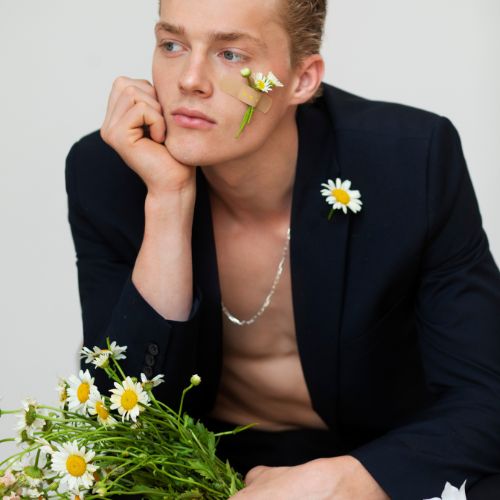 Wie man Herrendüfte für den Frühling auswählt