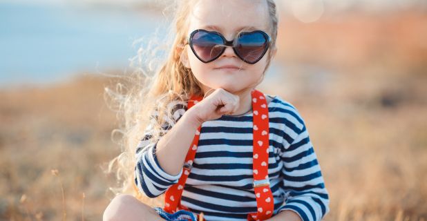 Photo du texte d'une crème solaire pour enfants