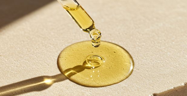 Photo of hair oil and hair serum