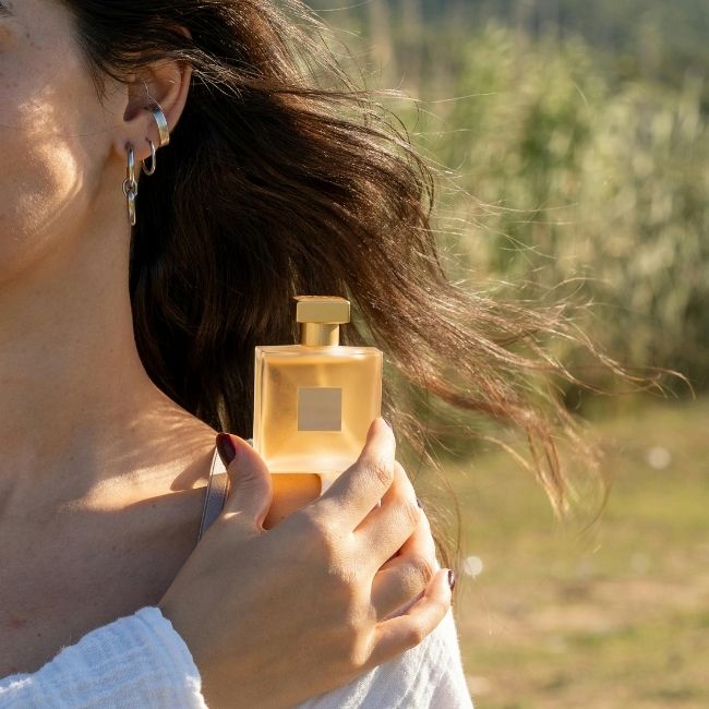 Summer perfumes for women: how to choose the perfect fragrance according to your style