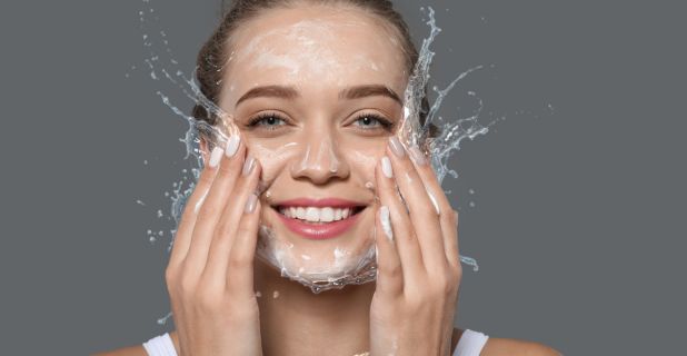 Photo du texte : Prévenir les boutons de transpiration