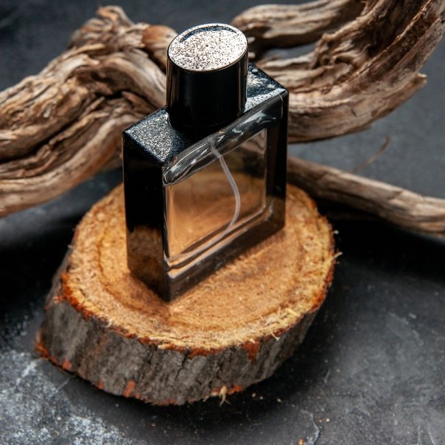 Perfumes that project confidence: the science of your olfactory signature