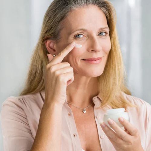 Como a textura de um cosmético afeta a sua pele