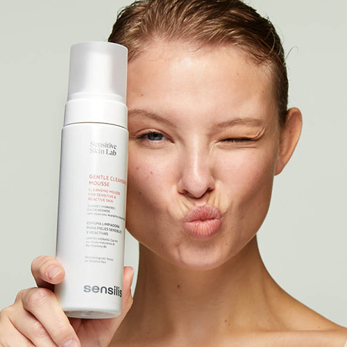 Gentle Cleansing [Mousse]