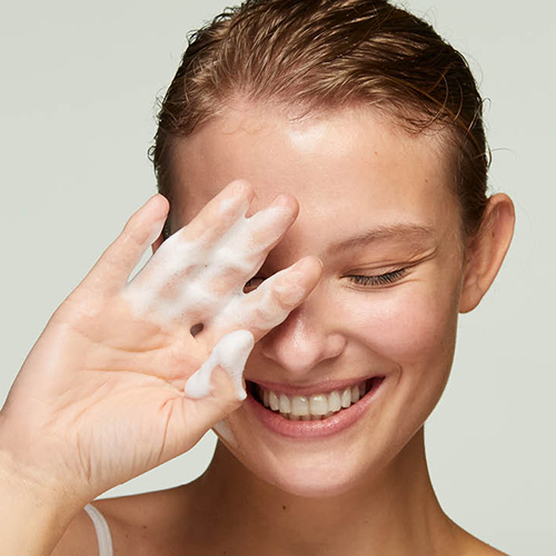 Gentle Cleansing [Mousse]