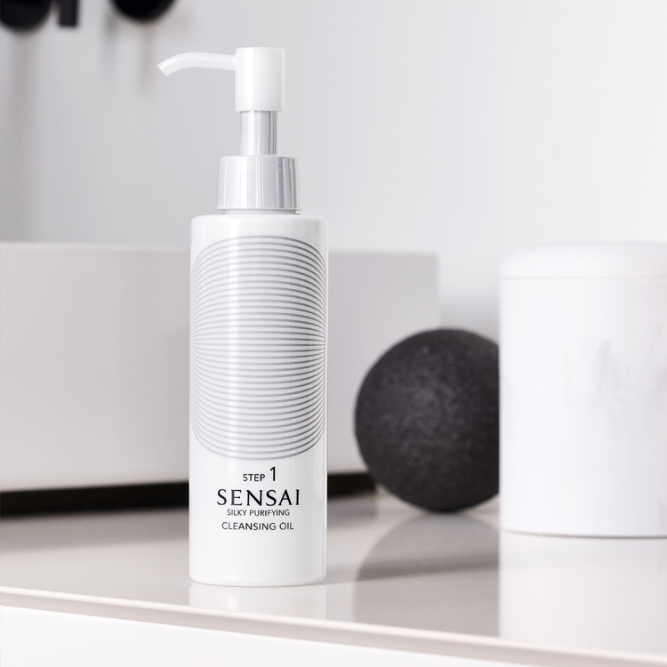 Cleansing Oil de Sensai